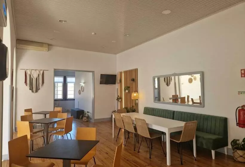 Отель Flora Monte Real