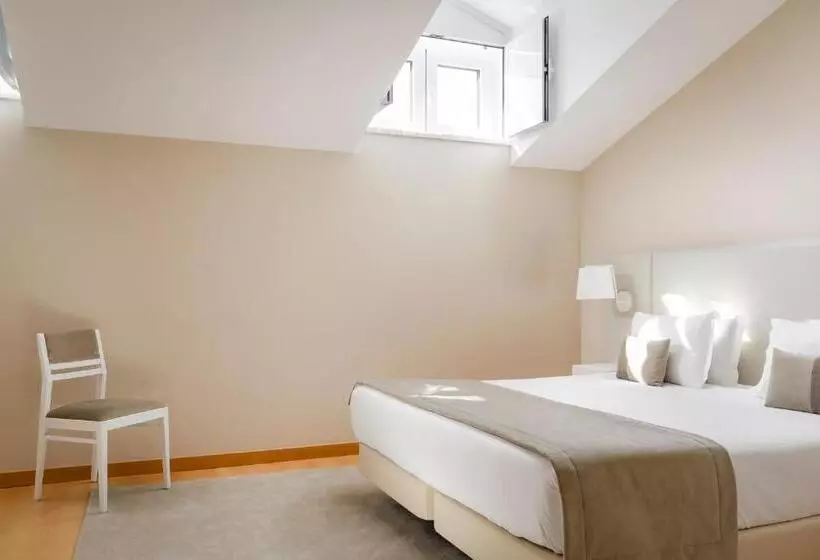 Отель Exe Wellington