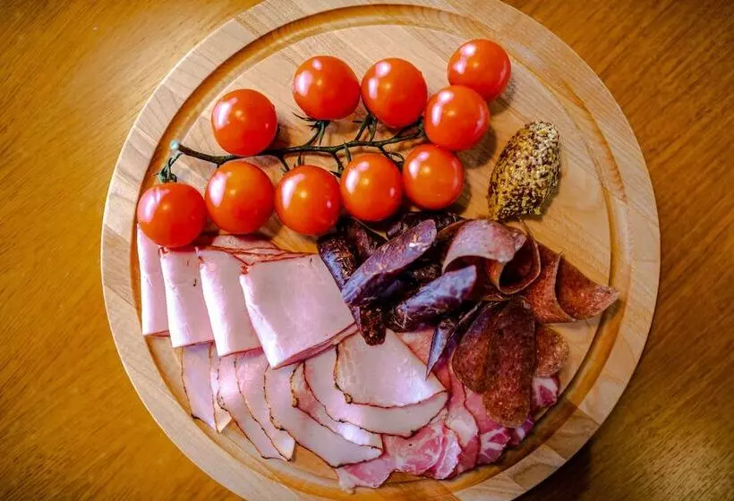 בית מלון כפרי Sinaia