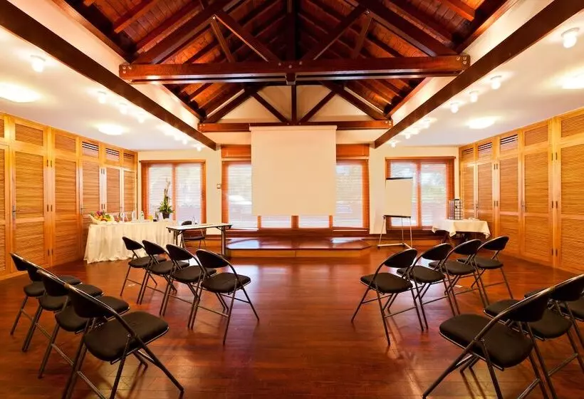 Le Saint Alexis Hotel & Spa