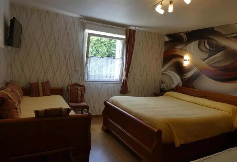 Aamiaismajoitus (B&B) Chambres D Hôtes La Balaguère