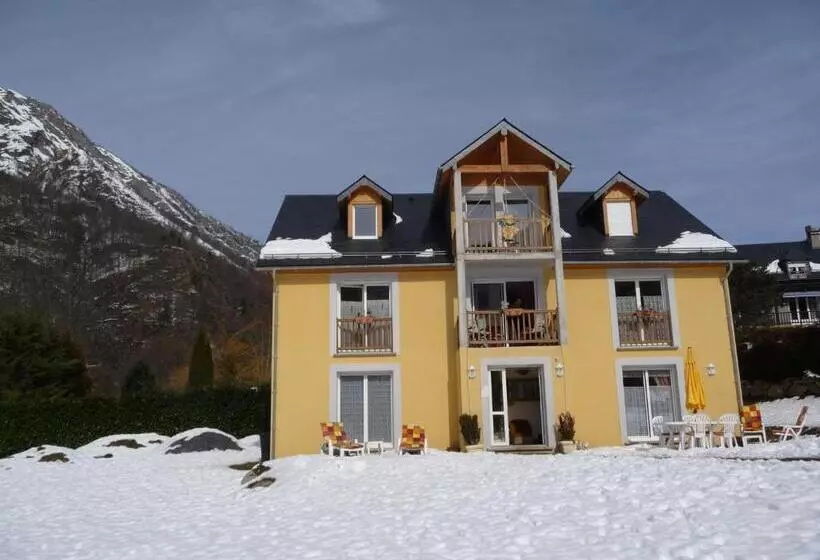 Aamiaismajoitus (B&B) Chambres D Hôtes La Balaguère