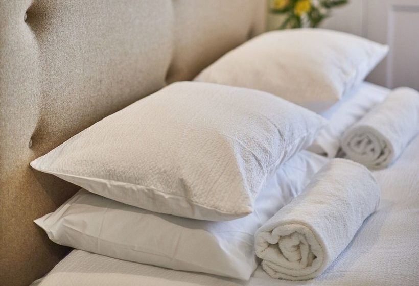 Bed and Breakfast Rook Lane House