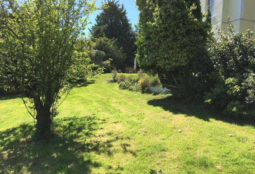 Chelston Dene Holiday Apartments