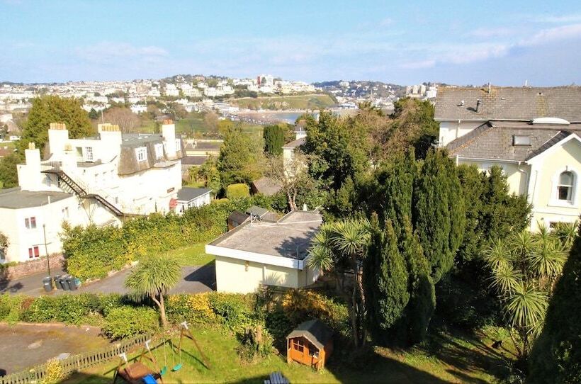 Chelston Dene Holiday Apartments