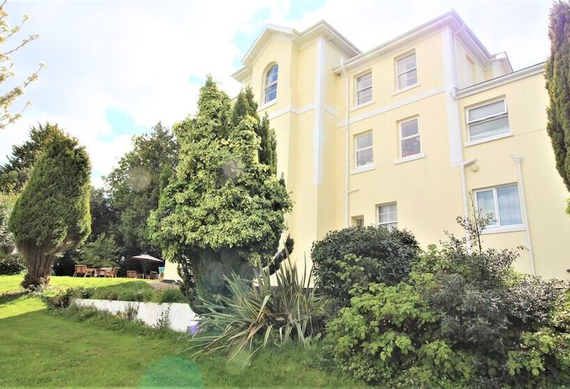 Chelston Dene Holiday Apartments