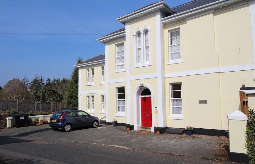 Chelston Dene Holiday Apartments