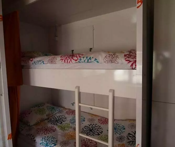 Deeps Hostel Eskişehir