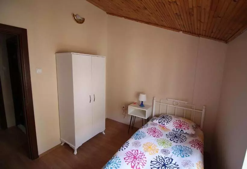 Deeps Hostel Eskişehir