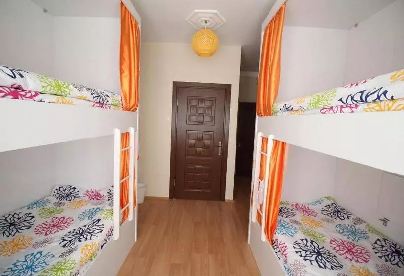 Deeps Hostel Eskişehir