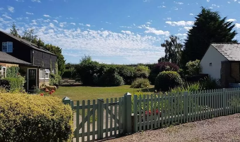 Hawthorn Farm Cottages