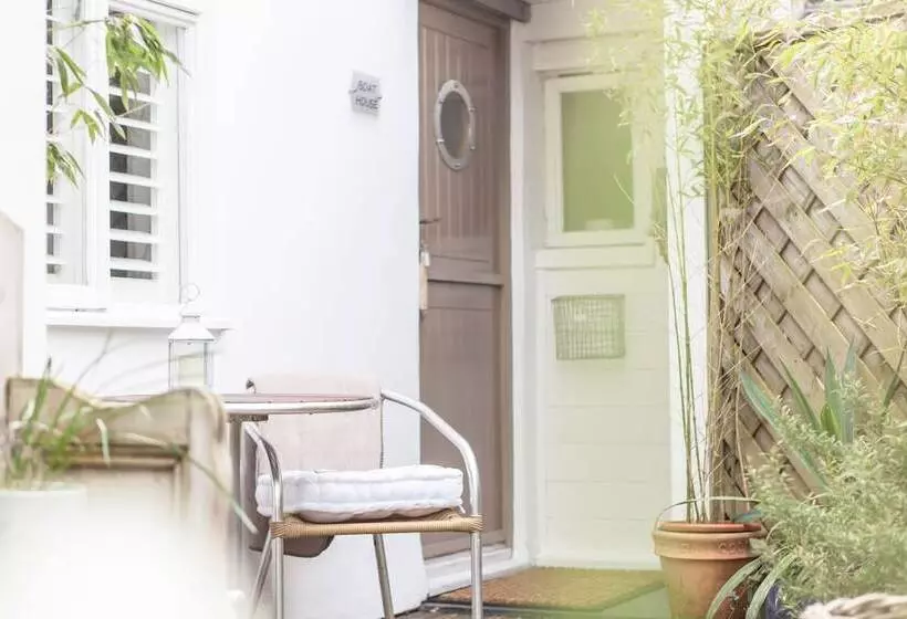 Headland House Luxury B&b