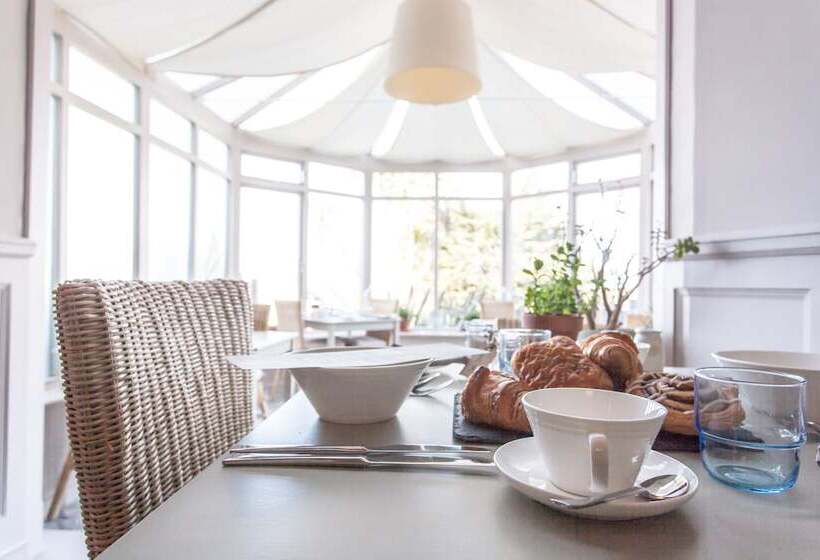 Headland House Luxury B&b