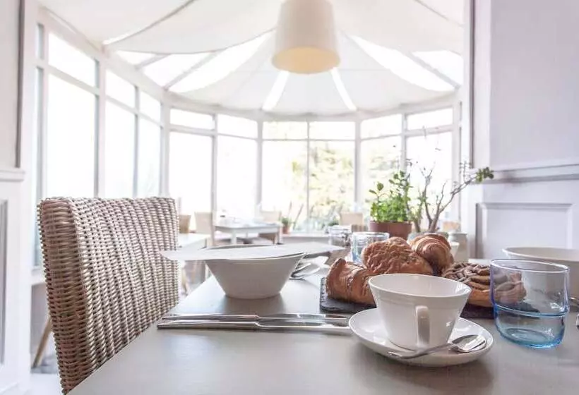 Headland House Luxury B&b
