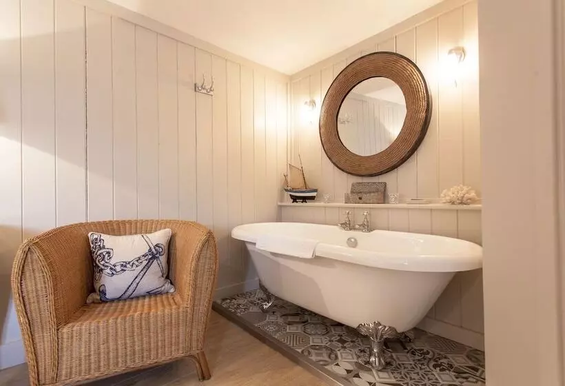 Headland House Luxury B&b