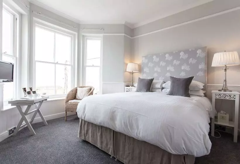 Headland House Luxury B&b