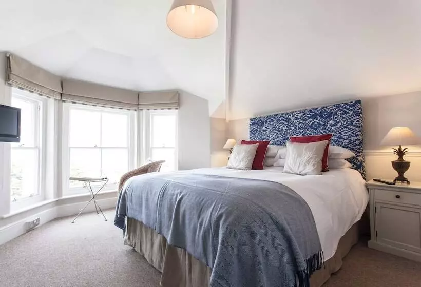 Headland House Luxury B&b