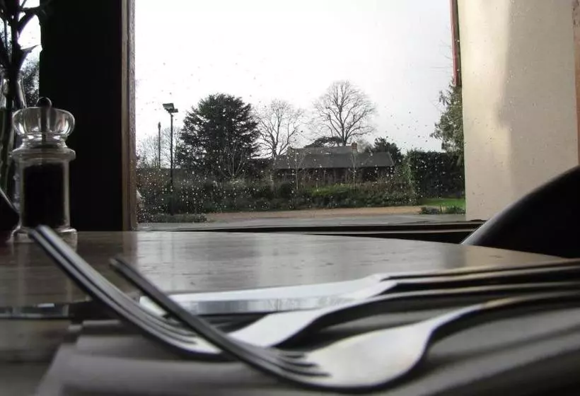 Hostelli Fox At Farthinghoe