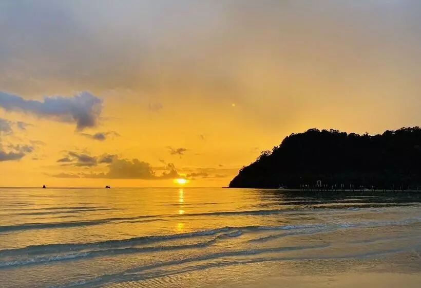 Hotelli I Lay House Koh Kood