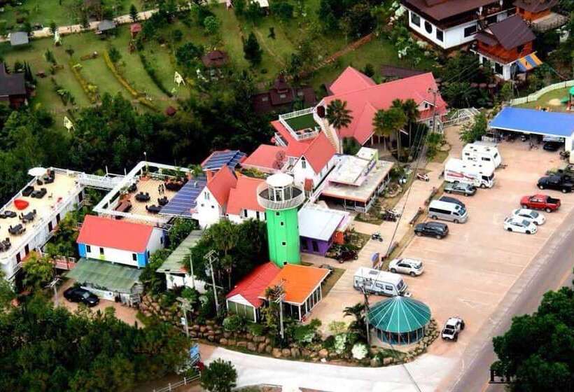 בית מלון כפרי Big Coffee Resort