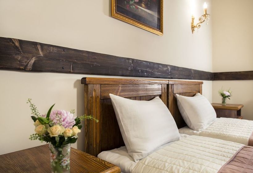 فندق Historical  Fortetsya Hetmana