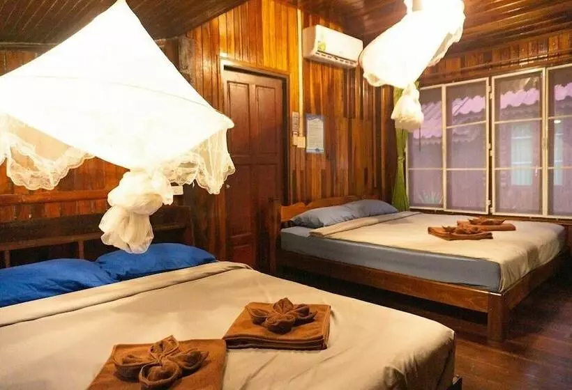 Hotelli I Lay House Koh Kood