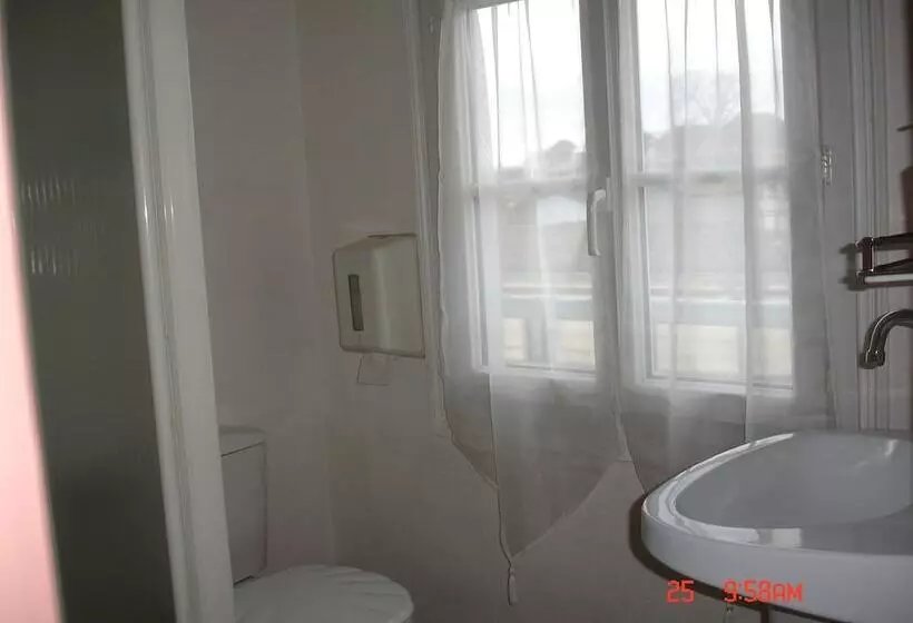 Hotelli Hôtel De La Marmotte