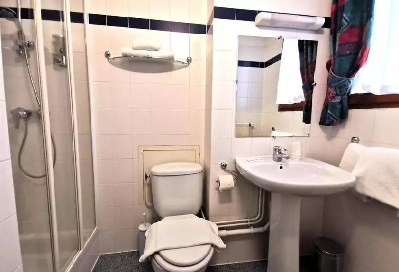 Hotelli Les Bruyères