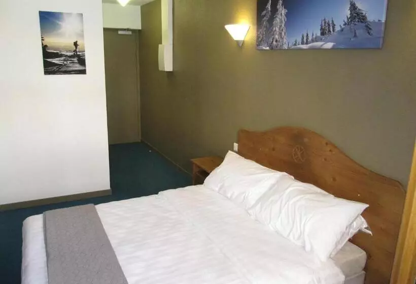 Hotelli Les Bruyères