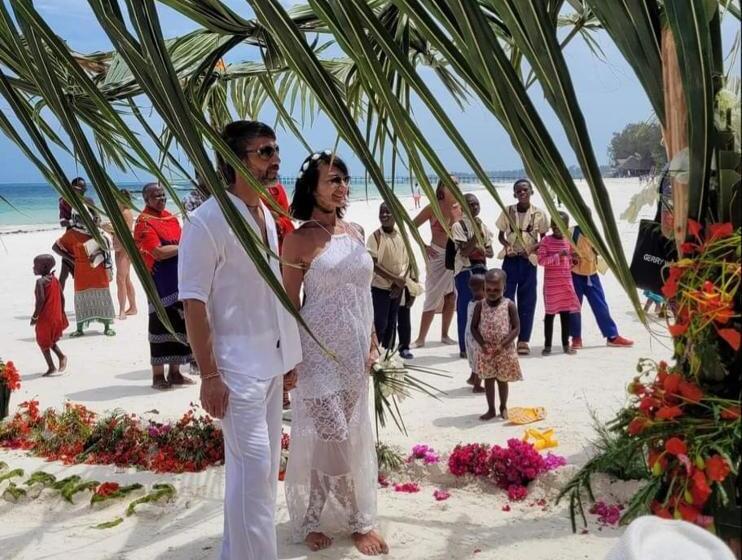 בית מלון כפרי Sipano Beach Lodge Kiwengwa