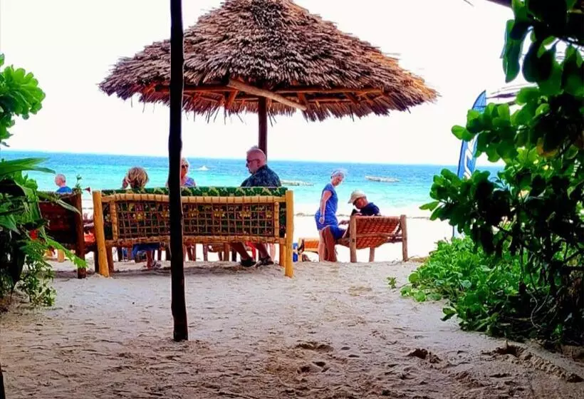 Hotelli Sipano Beach Lodge Kiwengwa