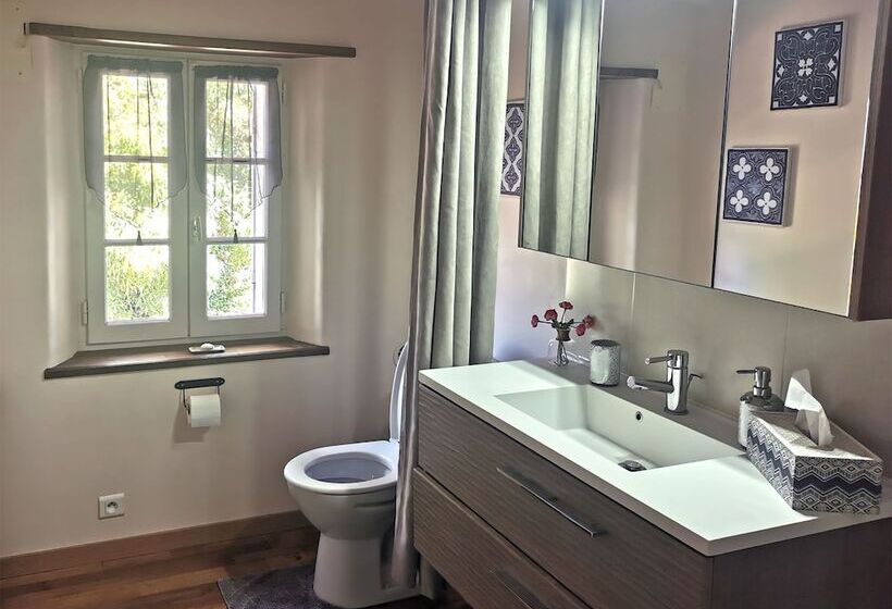 بنسيون Les Jardins De Camelot