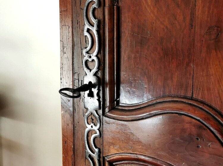 بنسيون Les Jardins De Camelot