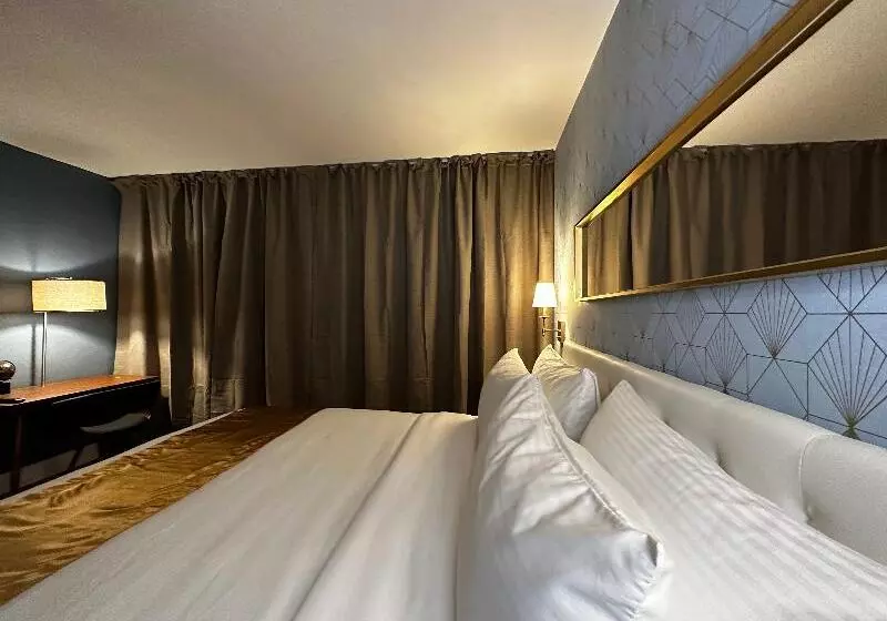 تختخواب و صبحانه The Boutique Hotel Miami