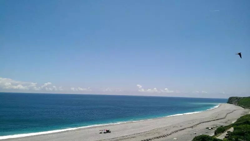 تختخواب و صبحانه White Mediterranean