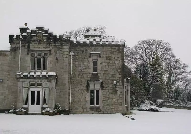 Ffarm Country House