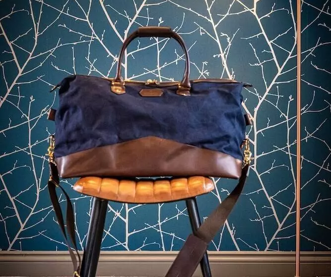 Hostelli The Cricketers