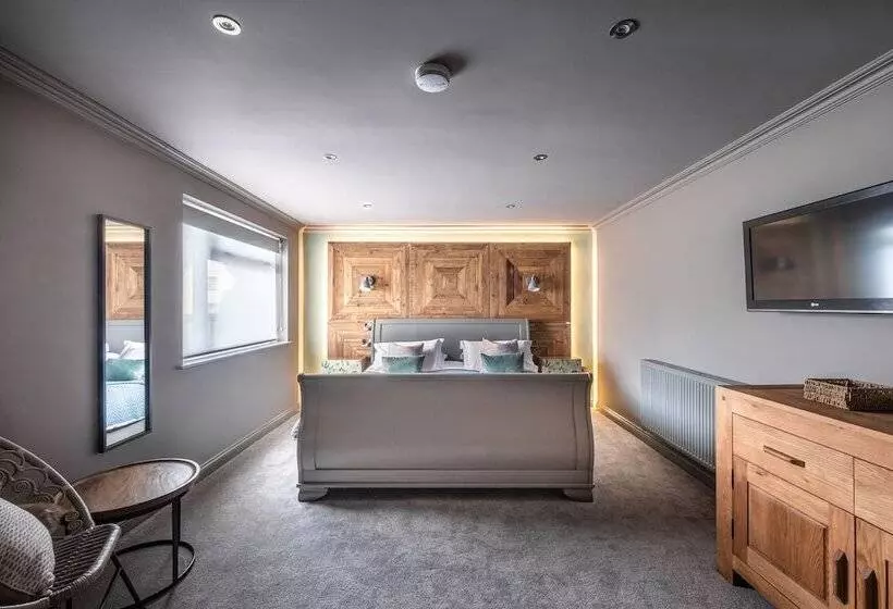 Hostelli The Cricketers