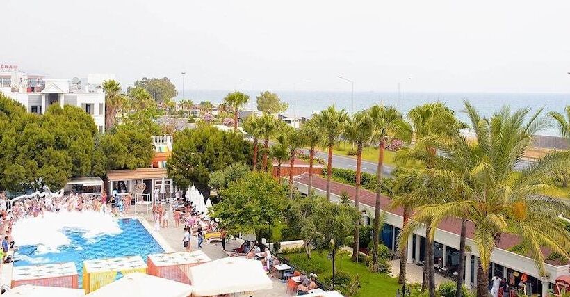 فندق Club Sea Time