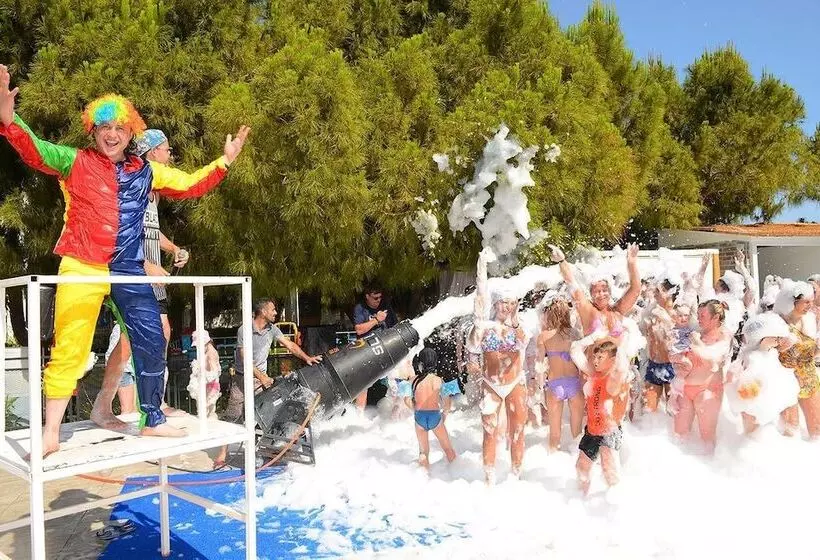 Hotelli Club Sea Time