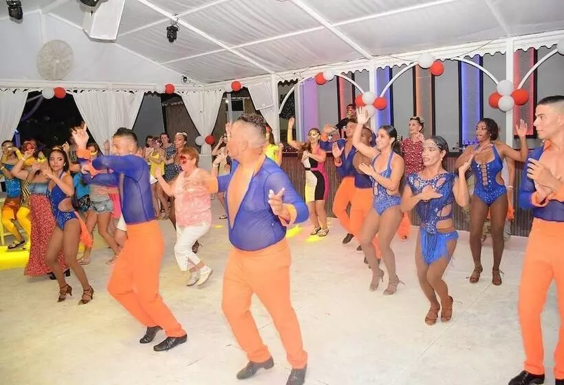 Hotelli Club Sea Time