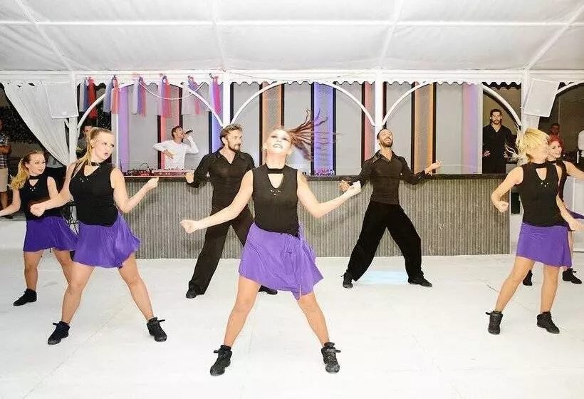 Hotelli Club Sea Time