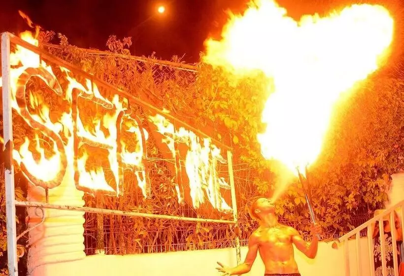 Hotelli Club Sea Time