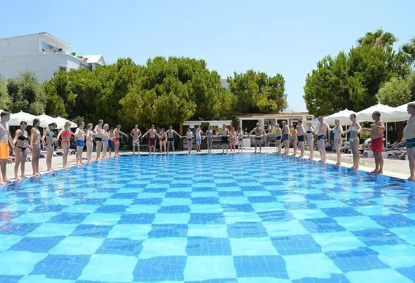 Hotelli Club Sea Time