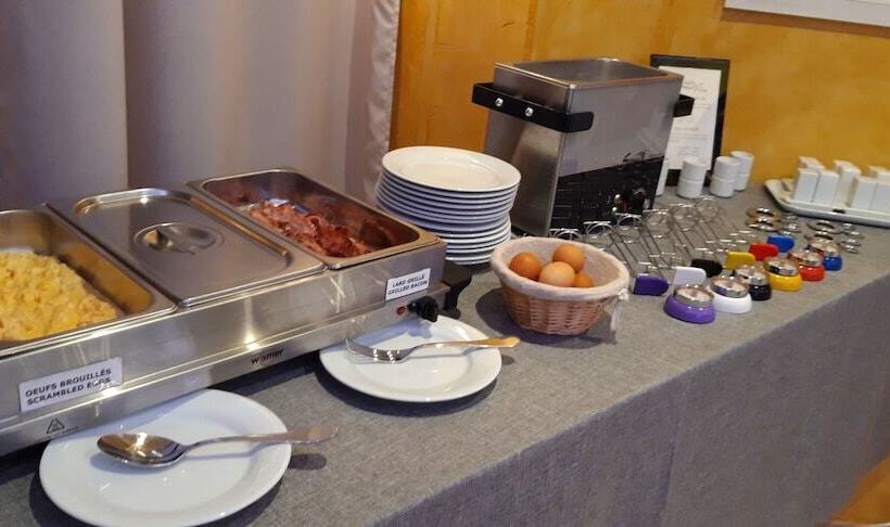 Отель Les Sables D Ocre & Spa