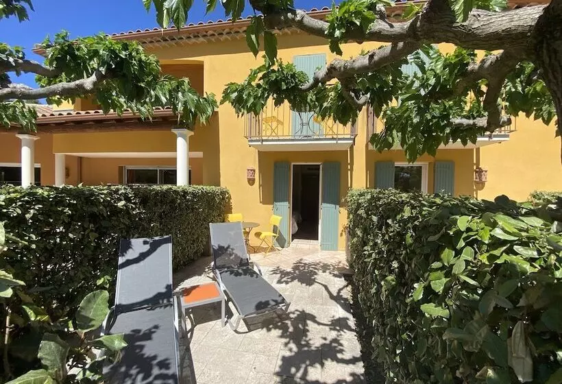 Hotelli Les Sables D Ocre & Spa