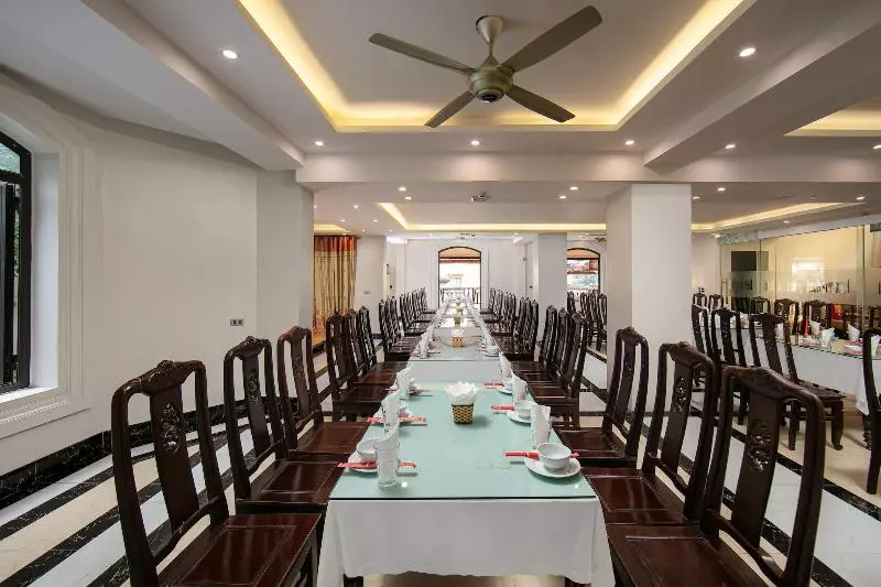 هتل Nam Hoa