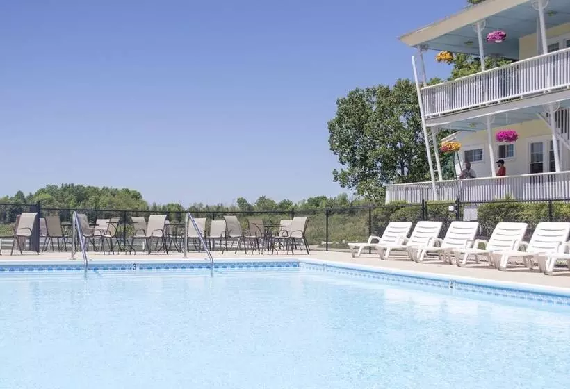 Hotelli Sun N Sand Resort