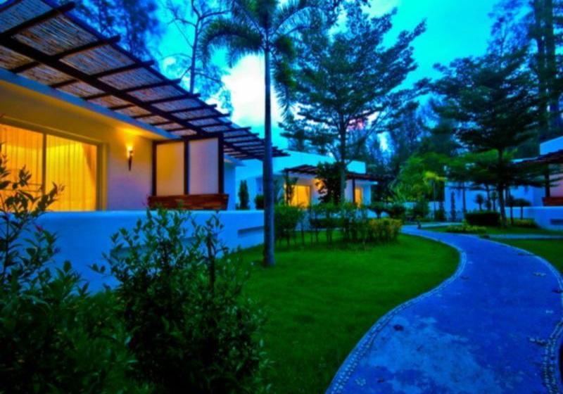 ホテル Yatale The Resort Trang