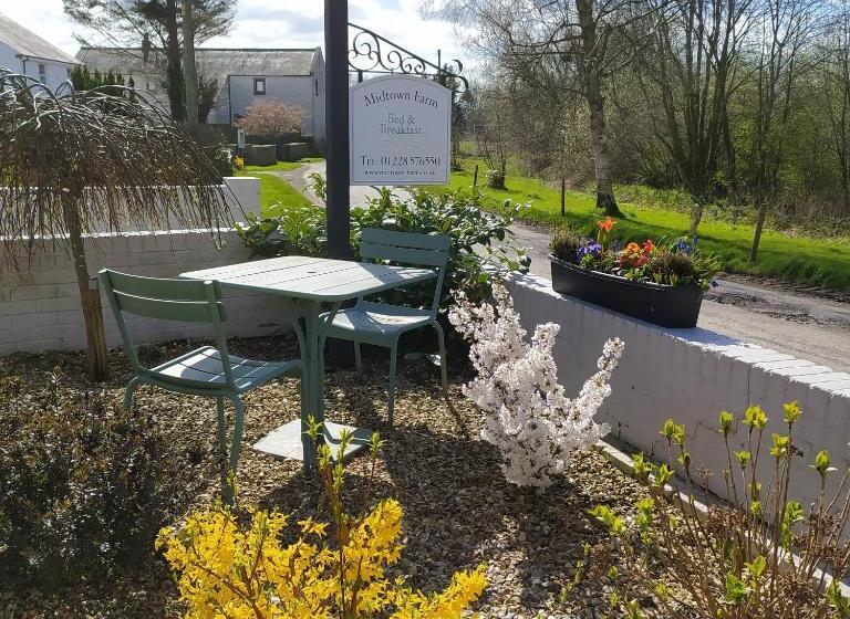 Midtown Farm Bed & Breakfast